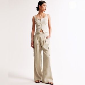 A&F "Linen Blend Ultra Wide Leg Cargo Pant", size XXS